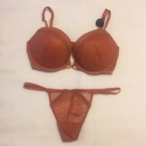 Sold❗️Victoria’s Secret Bombshell Bra/underwear